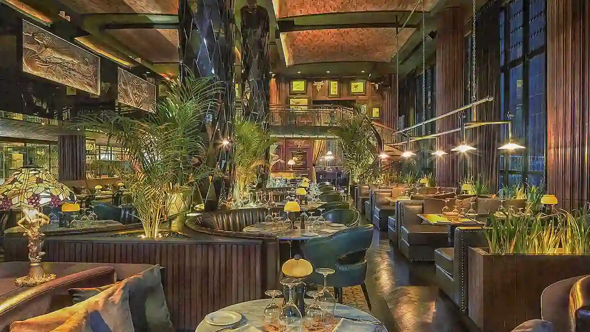 Double Six Luxury hotel restaurant