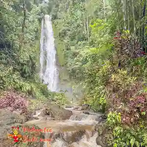 Melanteng waterval. Melanteng waterval